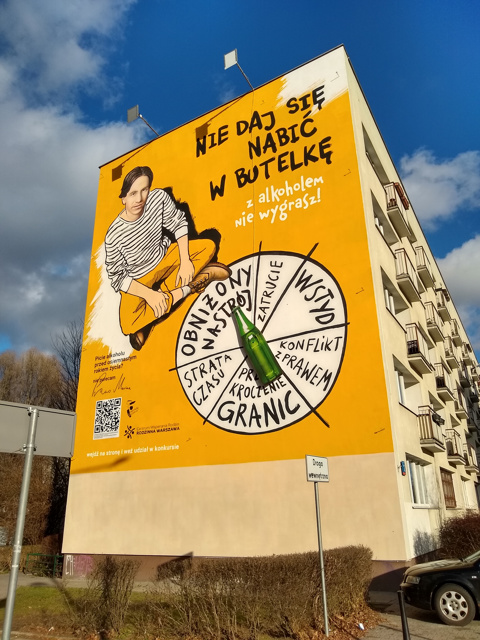 Mural reklamowy interaktywny z ruchomą instalacją